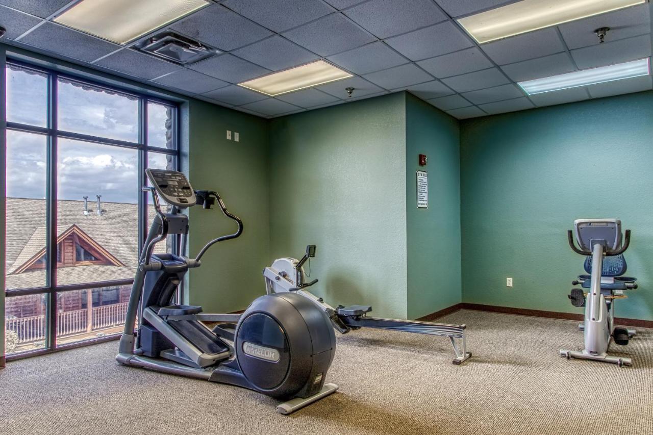 Gorgeous 2Bd 2Bth Condo With Mountain Views Pool Hot Tub Game Room Close To Parkway Pigeon Forge Eksteriør billede